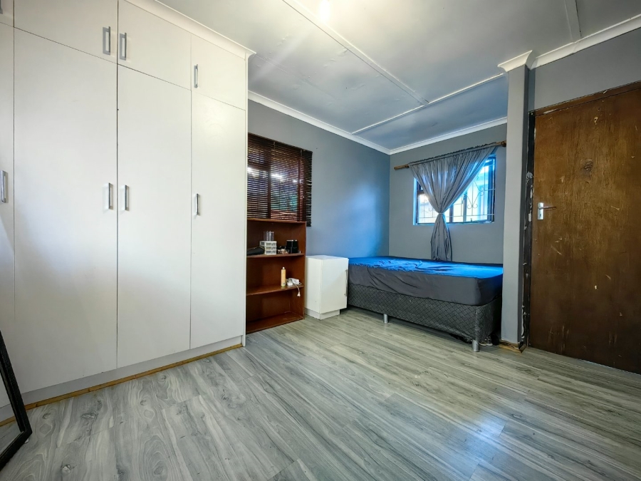 3 Bedroom Property for Sale in Westridge Western Cape